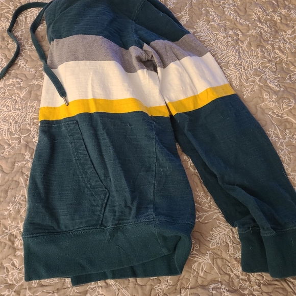 American Eagle Hoodie - Picture 8 of 8